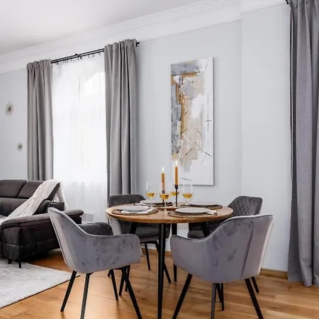 Days - 1bdr - Fireplace - Ac Prag