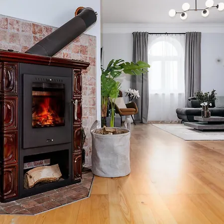 Days - 1bdr - Fireplace - Ac Apartmán *
